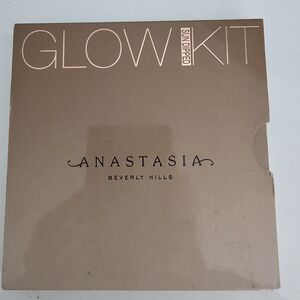Anastasia Beverly Hills Glow Kit